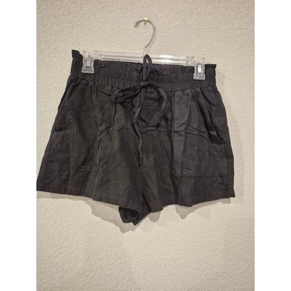 Womens High Rise Smocked Waist Drawstring Casual Shorts Size M Black NWOT - Picture 1 of 6